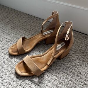 Steve Madden Tan Block Heels